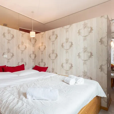 Apartment Among The Roofs Of Parma! *