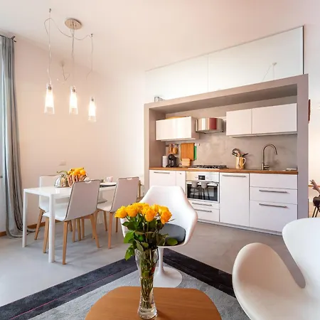 Appartamento Among The Roofs Of Parma! *