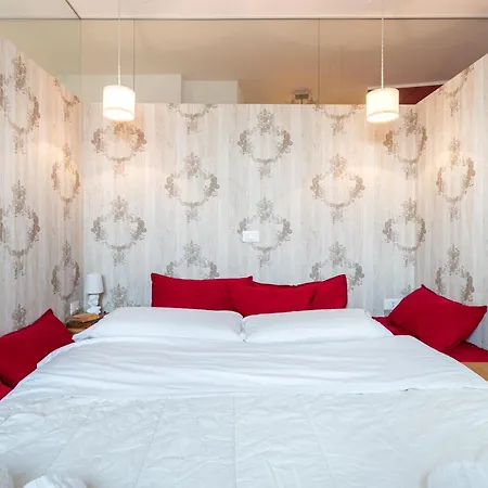 Among The Roofs Of Parma! بارما