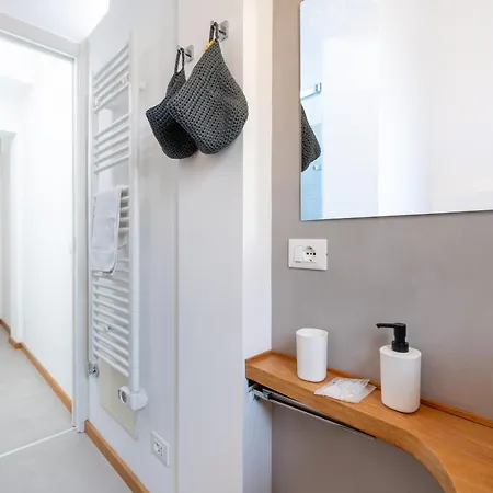 Among The Roofs Of Parma! Appartamento *